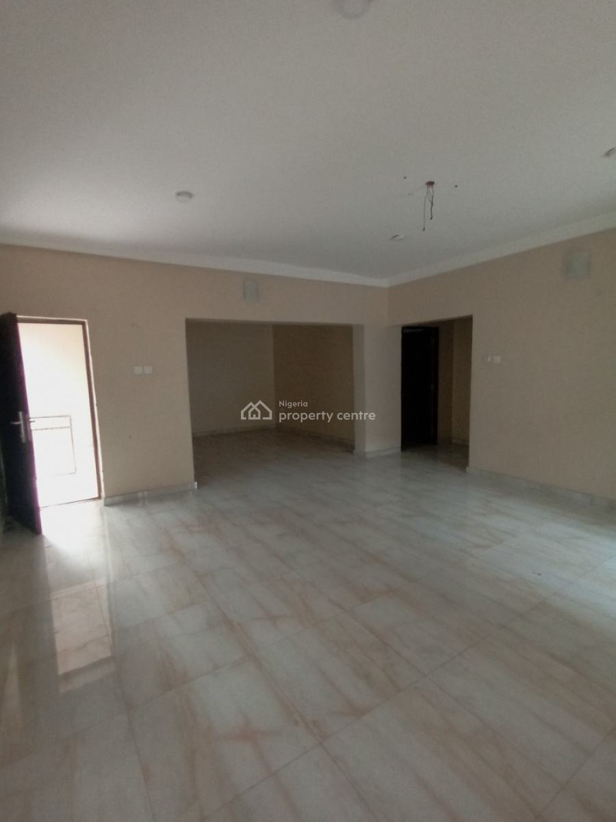 3 Bedroom Flat, Off Mobil Road, Ilaje, Ajah, Lagos, Flat / Apartment for Rent