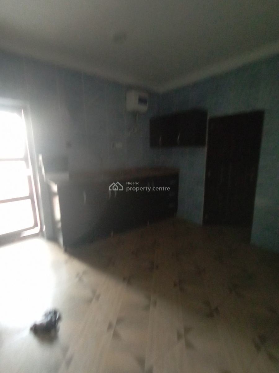 3 Bedroom Flat, Off Mobil Road, Ilaje, Ajah, Lagos, Flat / Apartment for Rent