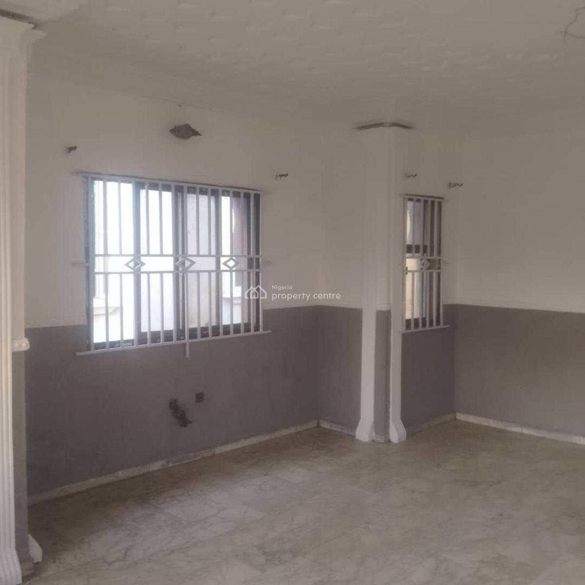 3-bedroom Flats with a Rooftop Lounge Balcony on 2nd Floor, Ojuelegba, Surulere, Lagos, Flat / Apartment for Rent