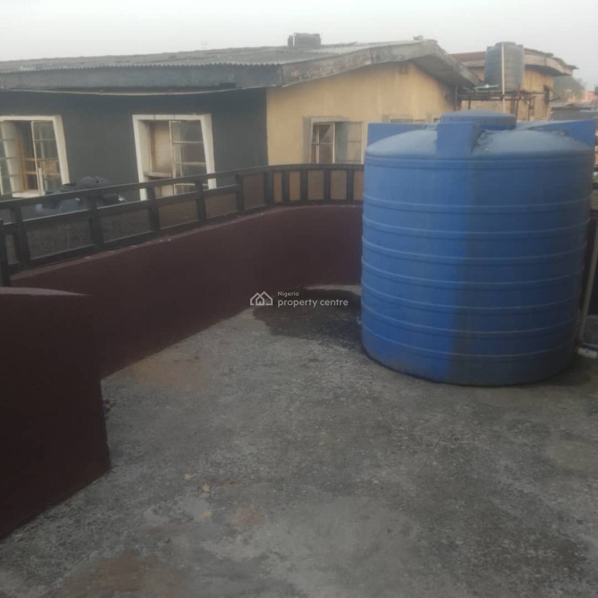3-bedroom Flats with a Rooftop Lounge Balcony on 2nd Floor, Ojuelegba, Surulere, Lagos, Flat / Apartment for Rent
