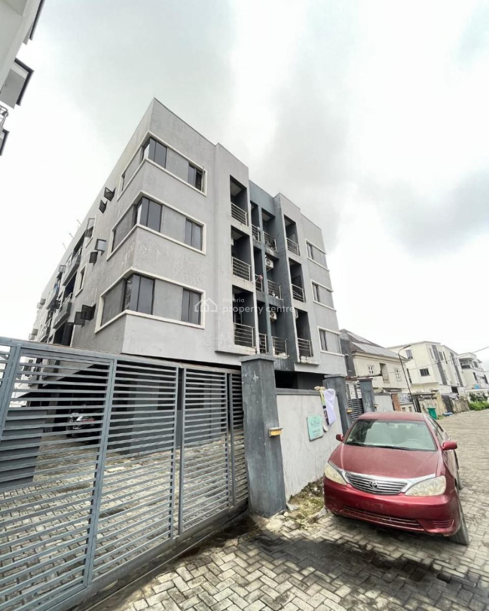 Spacious 2 Bedrooms Apartment, Ologolo, Lekki, Lagos, Flat / Apartment for Sale
