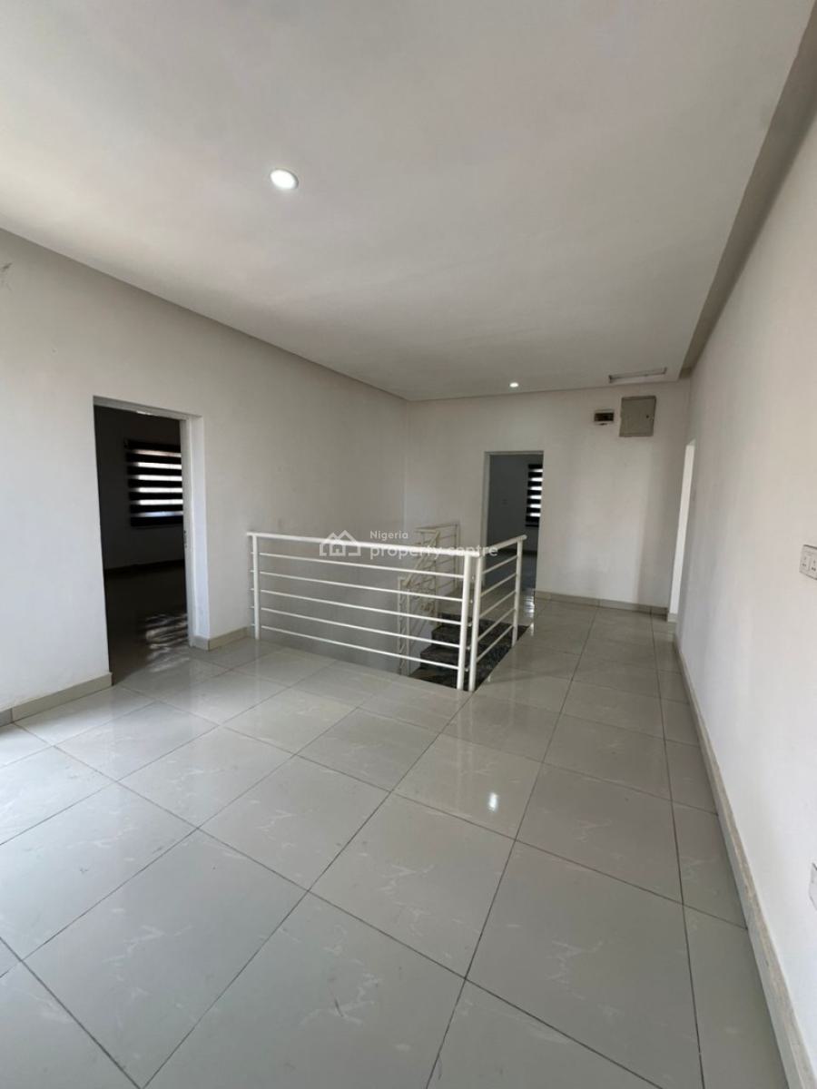 4 Bedrooms Detached Duplex 2 Bedroom Apartment Basement, By Nizamiye Hospital, Idu Industrial, Abuja, Detached Duplex for Sale