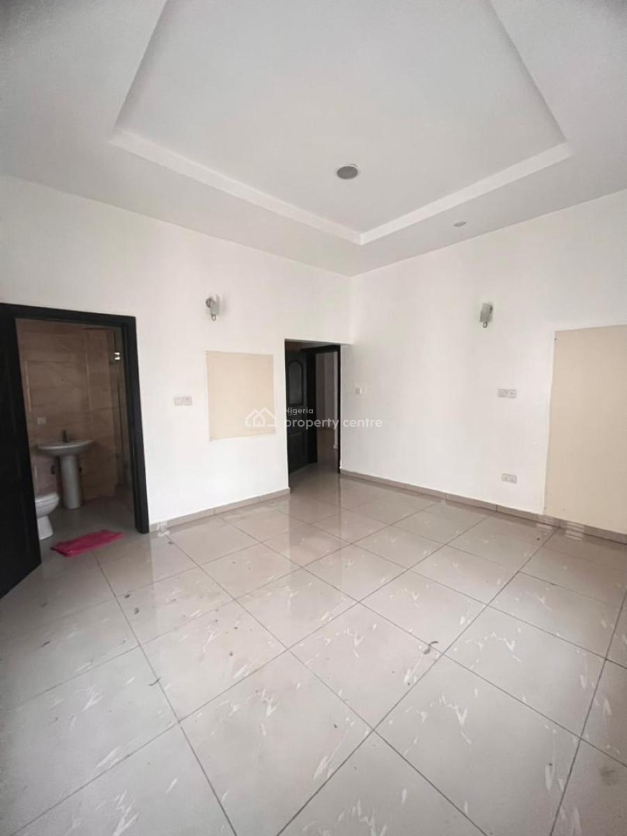 Lovely 5 Bedrooms Fully Detached Duplex with Bq, Lekki, Lagos, Detached Duplex for Rent