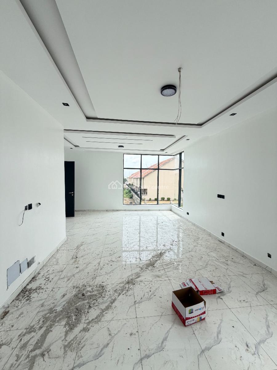 Spacious 5 Bedrooms Fully Detached House with Pool, Royal Garden Estate, Ajah, Lagos, Detached Duplex for Sale