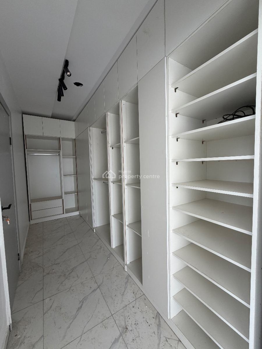 Spacious 5 Bedrooms Fully Detached House with Pool, Royal Garden Estate, Ajah, Lagos, Detached Duplex for Sale