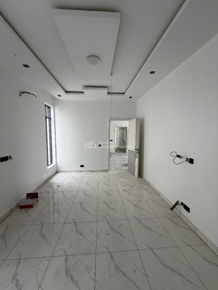 Spacious 5 Bedrooms Fully Detached House with Pool, Royal Garden Estate, Ajah, Lagos, Detached Duplex for Sale