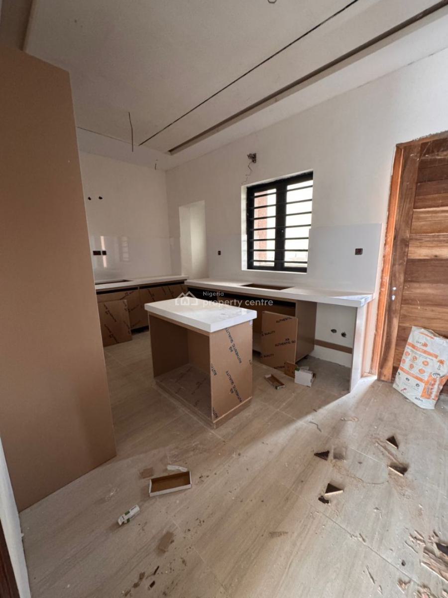 a Nice and Spacious 3 Bedroom Apartment, Ikate, Lekki, Lagos, Flat / Apartment for Sale