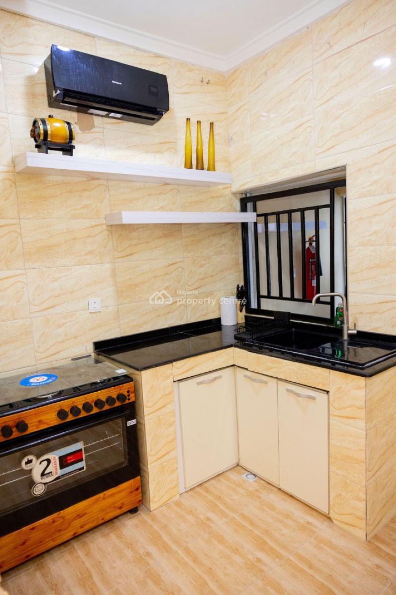 Luxury 2 Bedrooms, Guzape District, Abuja, Flat / Apartment Short Let