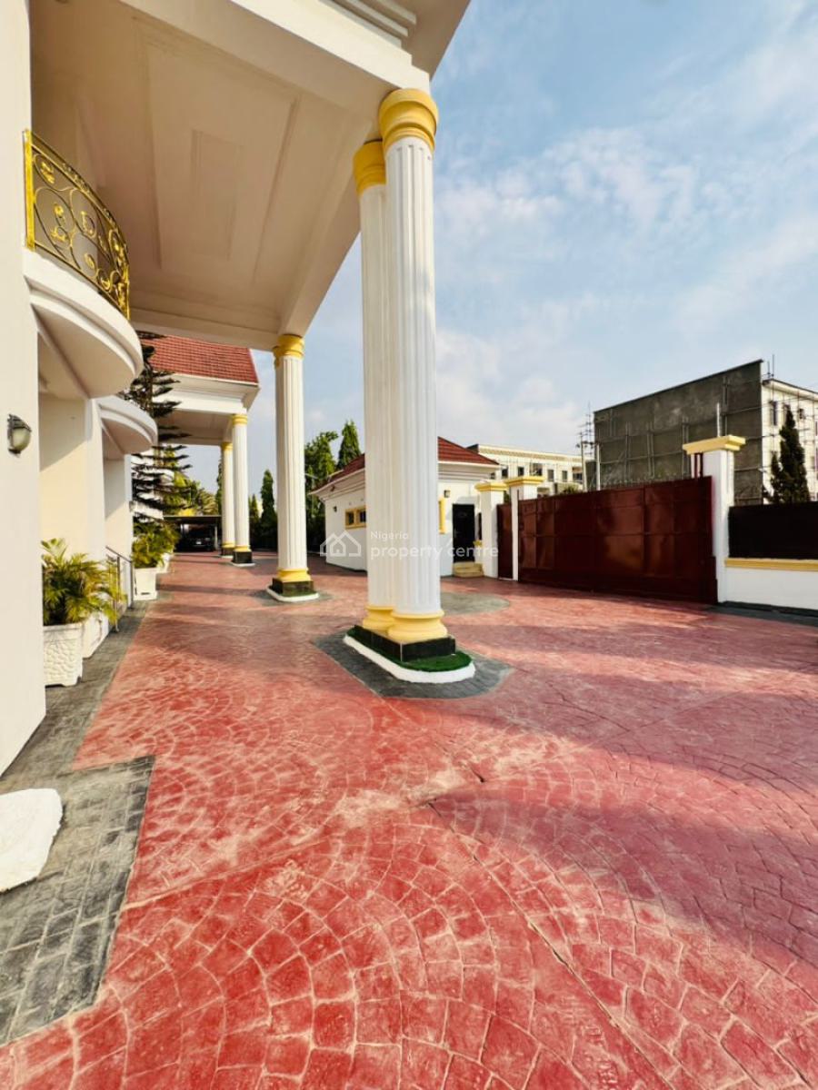 a Beautiful and Luxurious Four Bedrooms Fully Detached Duplex with Bq, Guzape, Abuja., Guzape District, Abuja, Detached Duplex for Rent