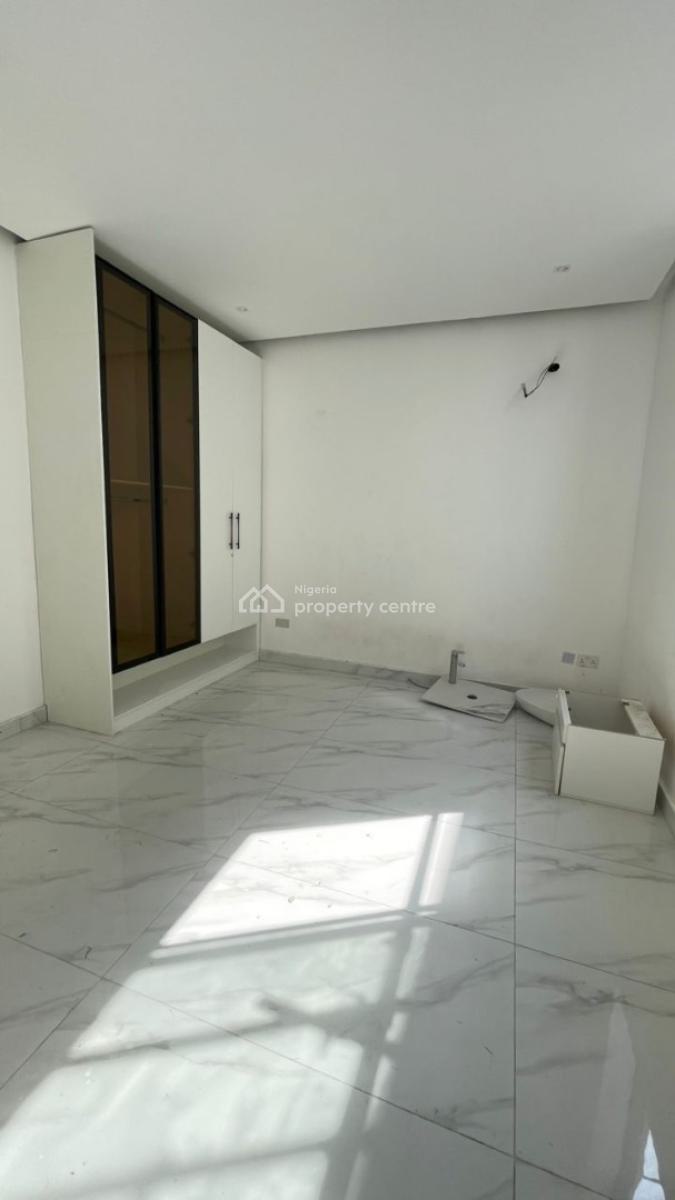 Serviced 2 Bedroom Apartments with Pool & Gym, Lekki Right, Lekki, Lagos, Mini Flat (room and Parlour) for Sale