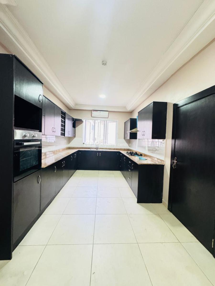 Well Maintained 3 Bedroom Apartment, Chevron, Lekki, Lagos, Flat / Apartment for Rent