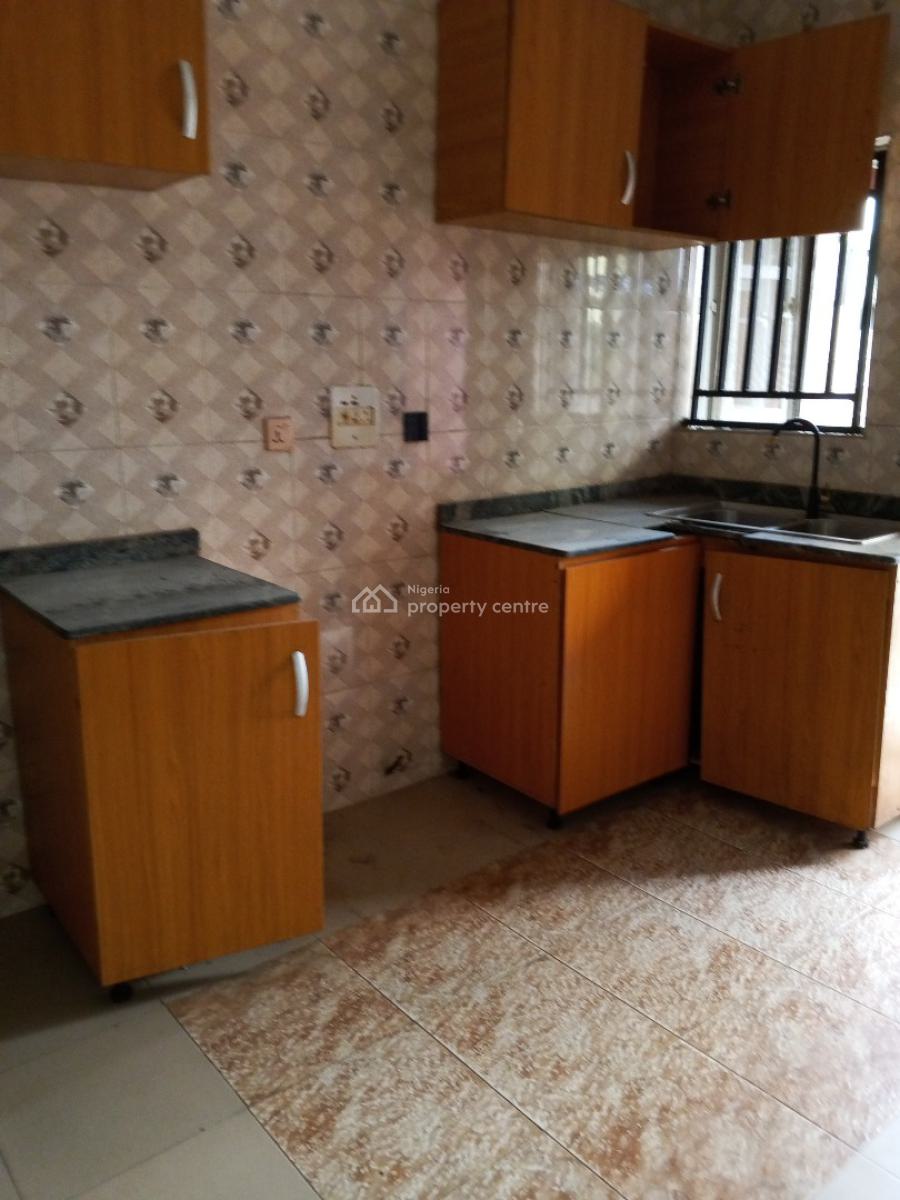 Sharp 3 Bedroom Flat..., Aptec Road.., Sangotedo, Ajah, Lagos, Flat / Apartment for Rent