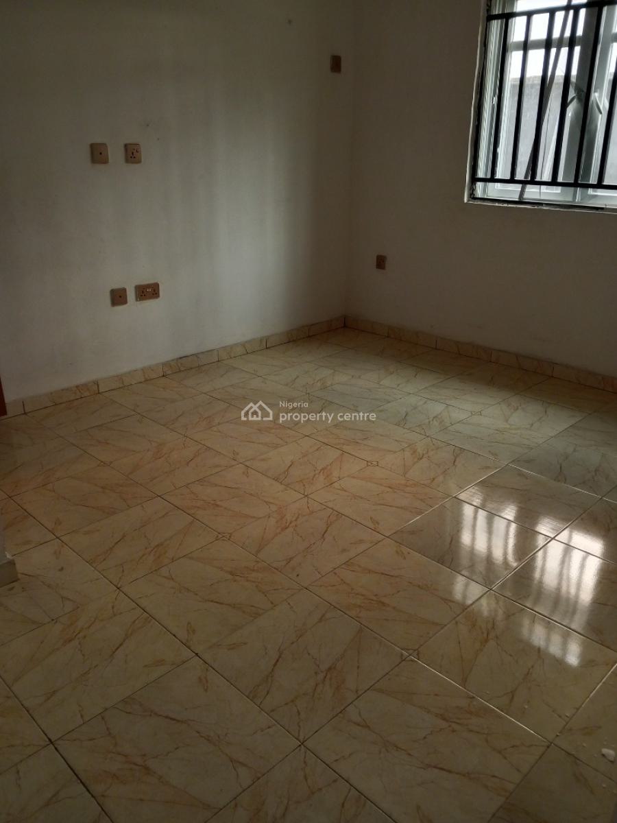 Sharp 3 Bedroom Flat..., Aptec Road.., Sangotedo, Ajah, Lagos, Flat / Apartment for Rent