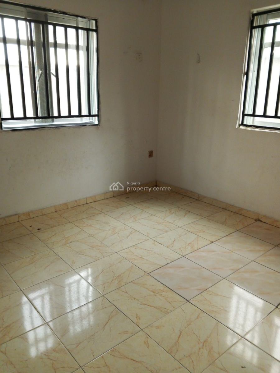 Sharp 3 Bedroom Flat..., Aptec Road.., Sangotedo, Ajah, Lagos, Flat / Apartment for Rent