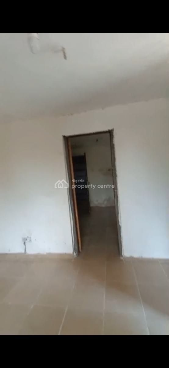 Spacious Mini Flat Apartment Available at Thomas Estate, Thomas Estate Ajah, Ajah, Lagos, Mini Flat (room and Parlour) for Rent