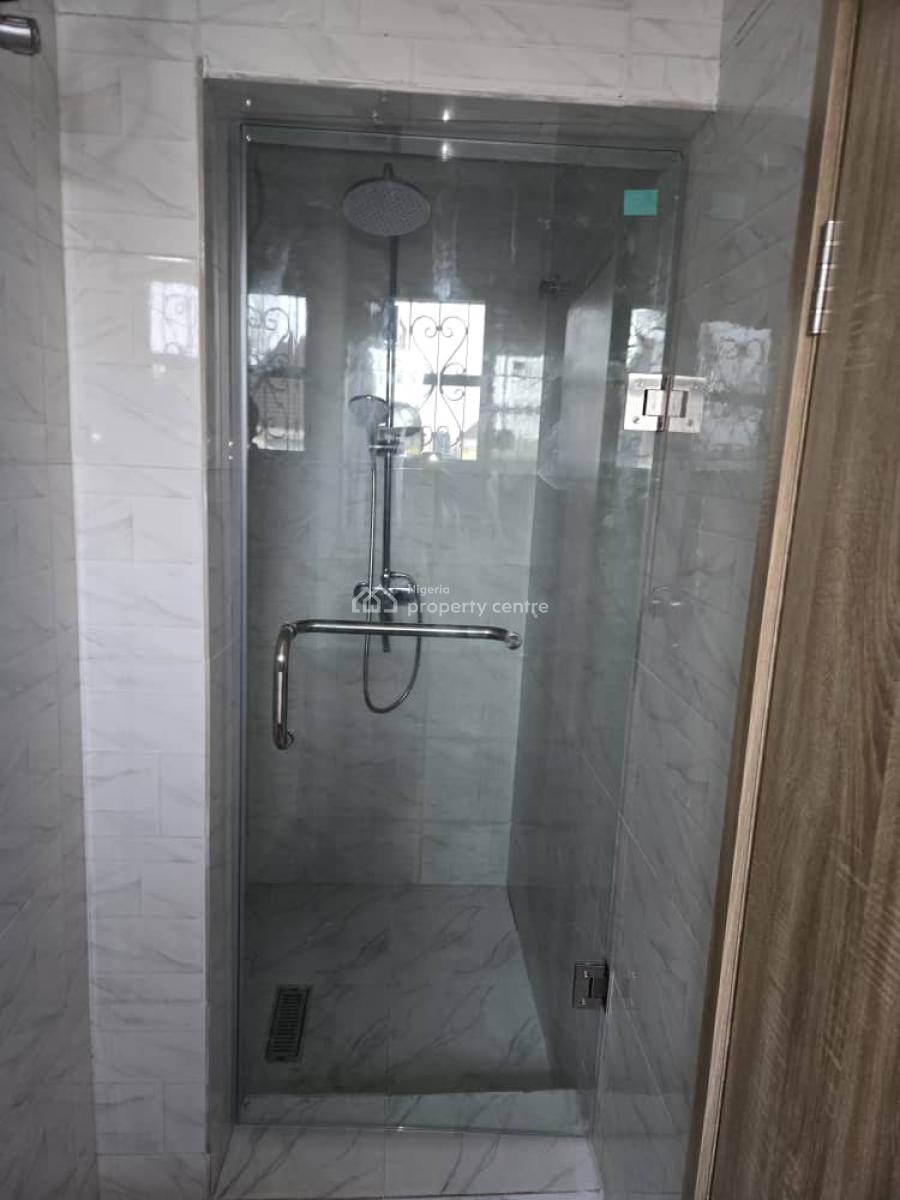 7 Bedrooms Executive Duplex at Gowon Estate Egbeda Lagos, Gowon Estate Egbeda Lagos, Egbeda, Alimosho, Lagos, Detached Duplex for Sale