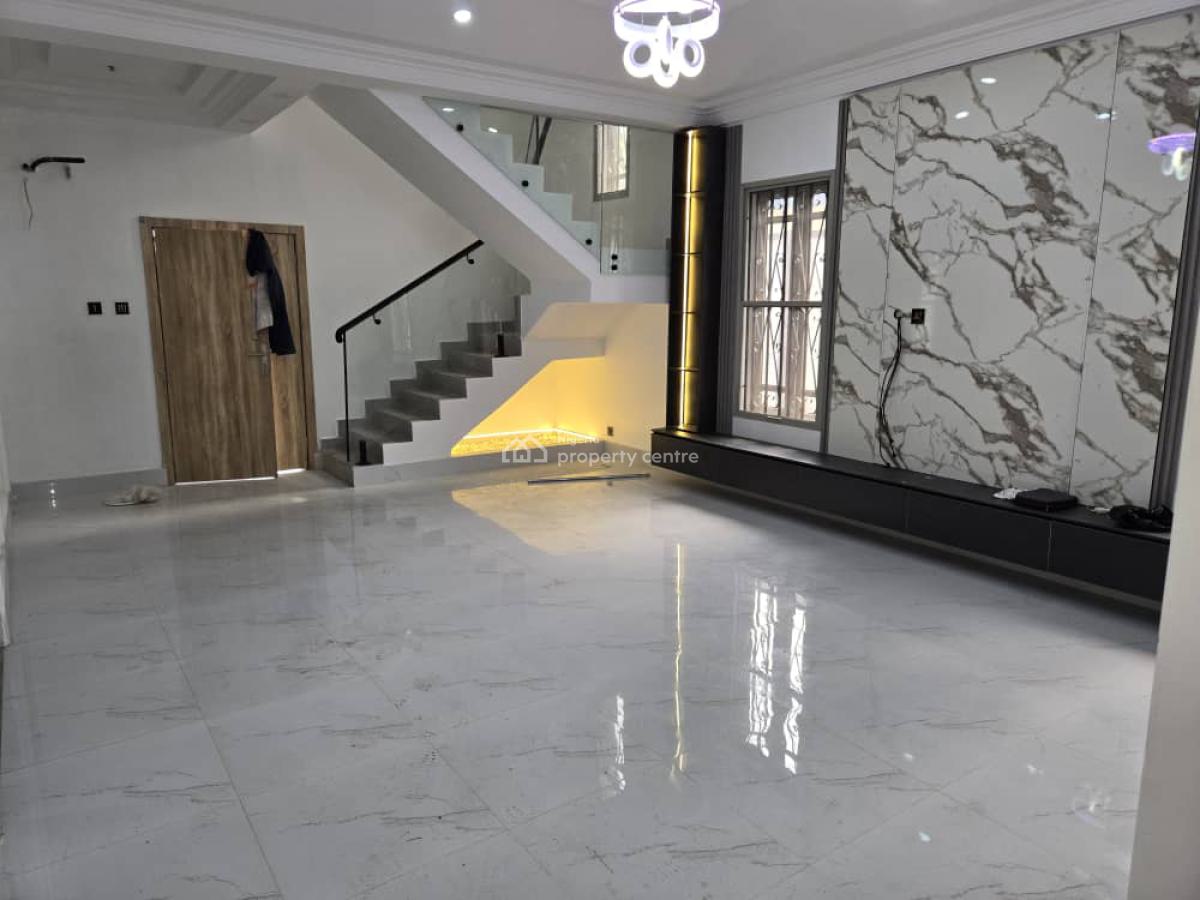 7 Bedrooms Executive Duplex at Gowon Estate Egbeda Lagos, Gowon Estate Egbeda Lagos, Egbeda, Alimosho, Lagos, Detached Duplex for Sale