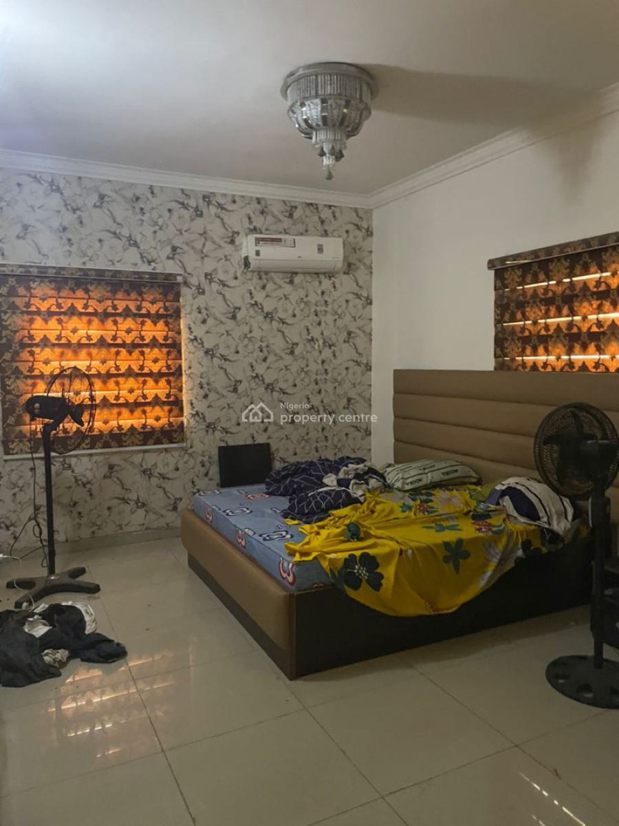 Fully Serviced 2 Bedrooms Flat, Lekki Phase 1, Lekki, Lagos, Flat / Apartment for Rent