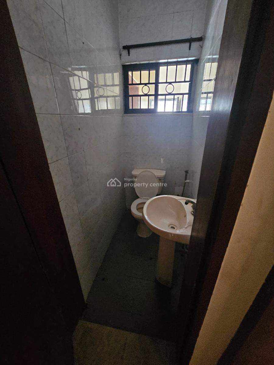 2-bedroom Apartment, Off Admiralty Way, Lekki Phase 1, Lekki, Lagos, Flat / Apartment for Rent