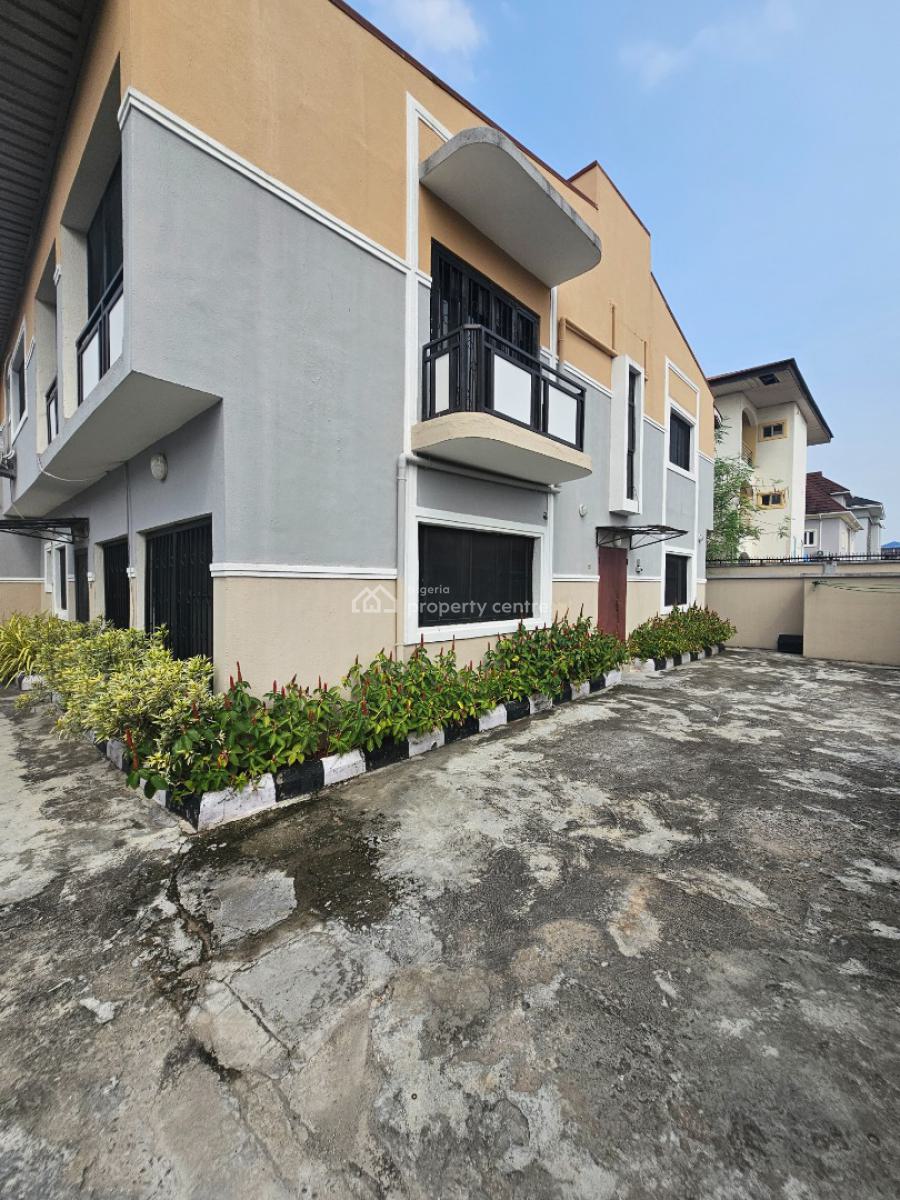 2-bedroom Apartment, Off Admiralty Way, Lekki Phase 1, Lekki, Lagos, Flat / Apartment for Rent