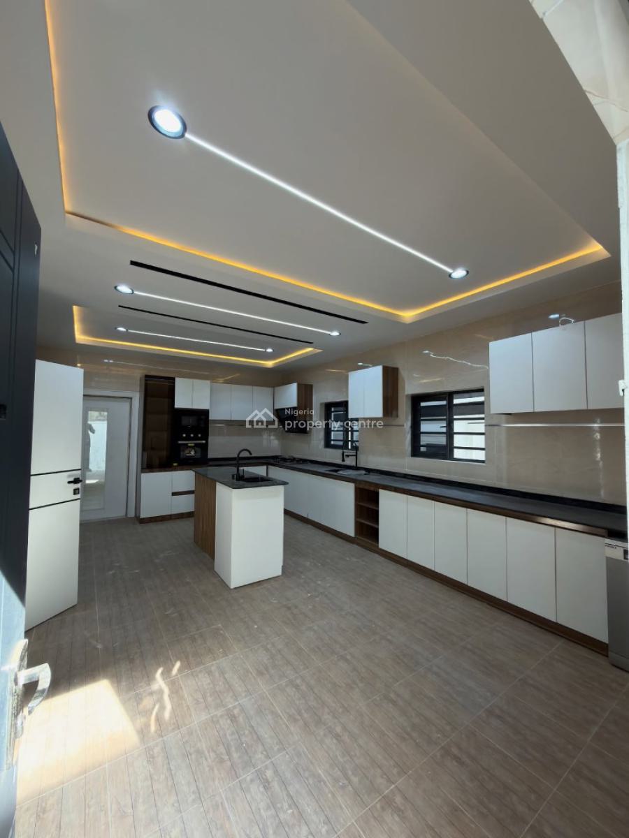 Opulent 6 Bedroom Detached Duplex with 3 Living Room and 2 Bq, Dakwo, Abuja, Detached Duplex for Sale