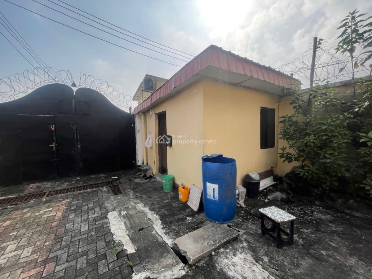 Decent 7-bedroom Fully Detached House + Bq, Owode Reservation Estate Langbasa, Ajah, Lagos, Detached Duplex for Sale