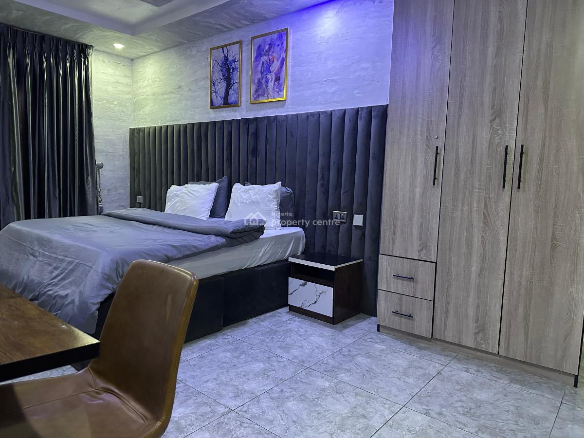 Luxury 1 Bedroom Apartment with Pool, Smart Lock and Elevator, Ikate, Lekki, Lagos, Flat / Apartment Short Let