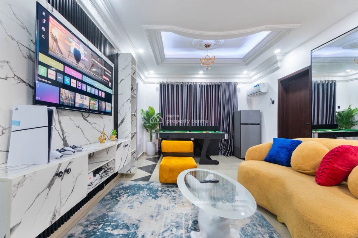 Luxury 1 Bedroom Apartment with Snooker and Ps5, Lekki Phase 1, Lekki, Lagos, Flat / Apartment Short Let