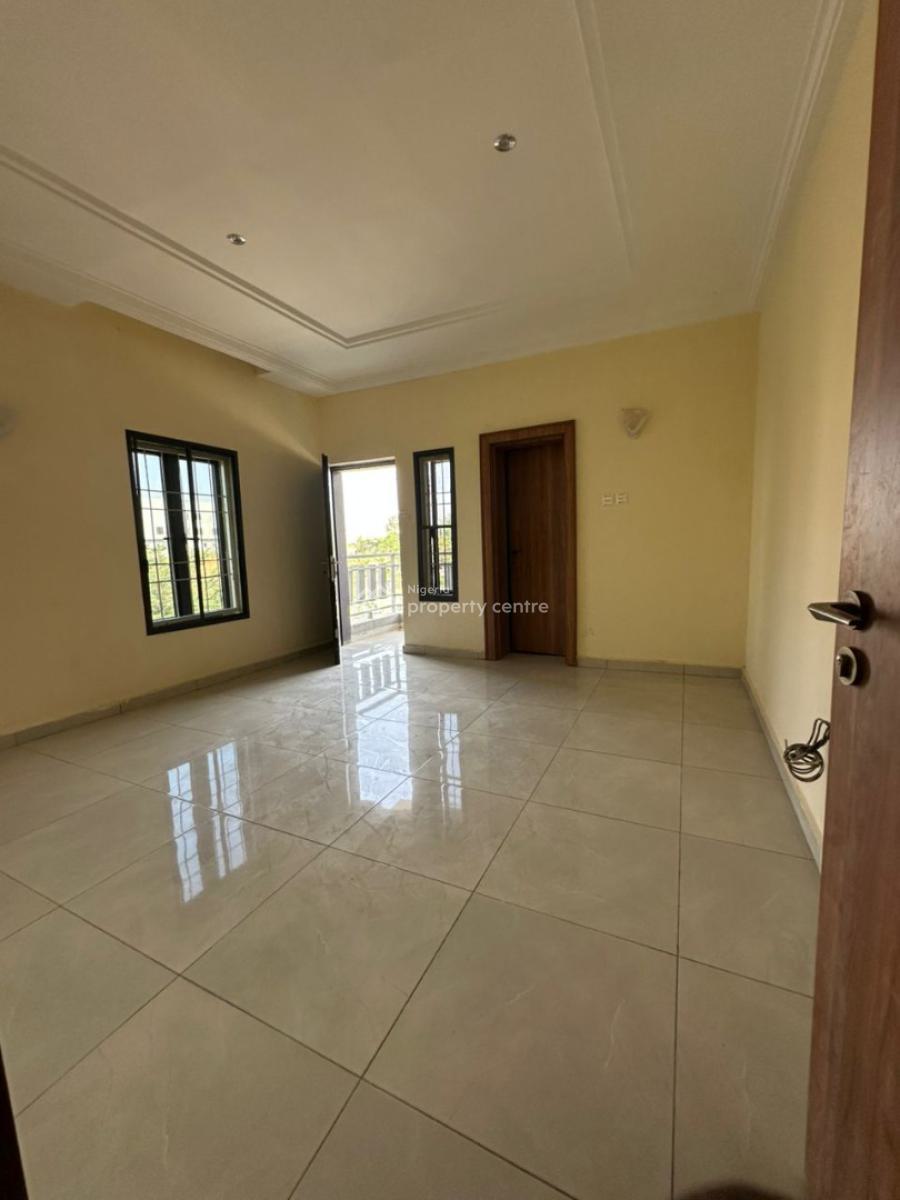 5 Bedrooms Terrace Duplex, Tarred Road, Guzape District, Abuja, Terraced Duplex for Rent