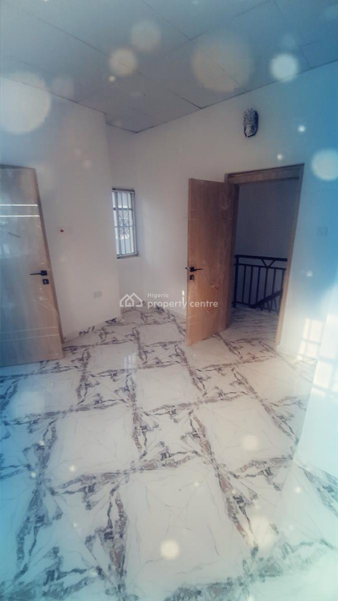 Fully Detached 3 Bedroom Duplex in an Estate., Off Ajuwon Akute Road, Ojodu Berger, Ojodu, Lagos, Detached Duplex for Sale