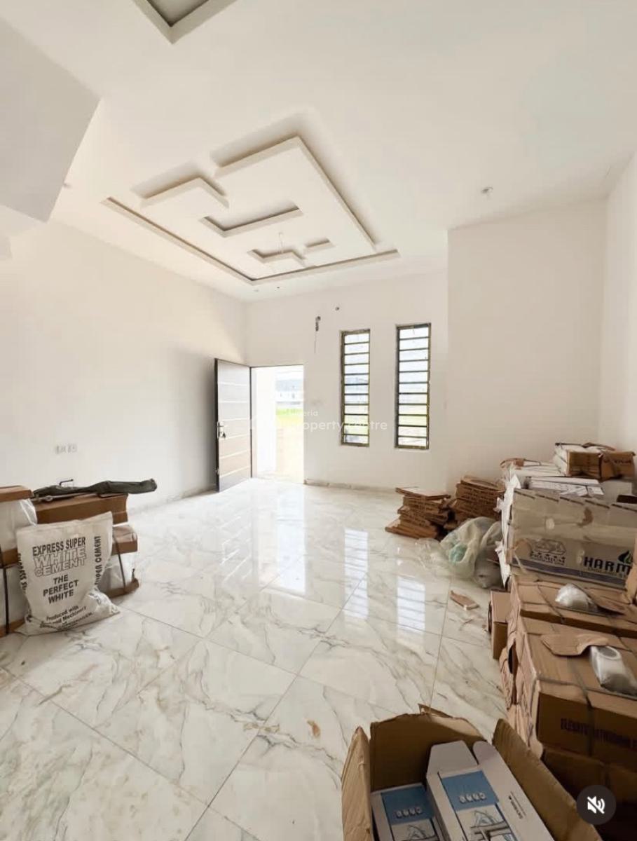 2/4 Bedroom Terraced Duplex  with Bq, Ajah, Lekki, Lekki, Lagos, Terraced Duplex for Sale