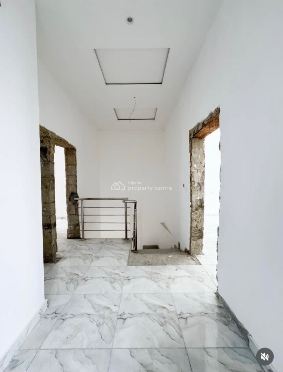 2/4 Bedroom Terraced Duplex  with Bq, Ajah, Lekki, Lekki, Lagos, Terraced Duplex for Sale