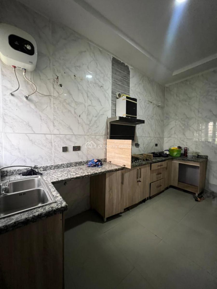 Beautiful Standard 4bedroom Terrace Duplex in a Secured Estate, Vgc, Lekki, Lagos, Terraced Duplex for Sale