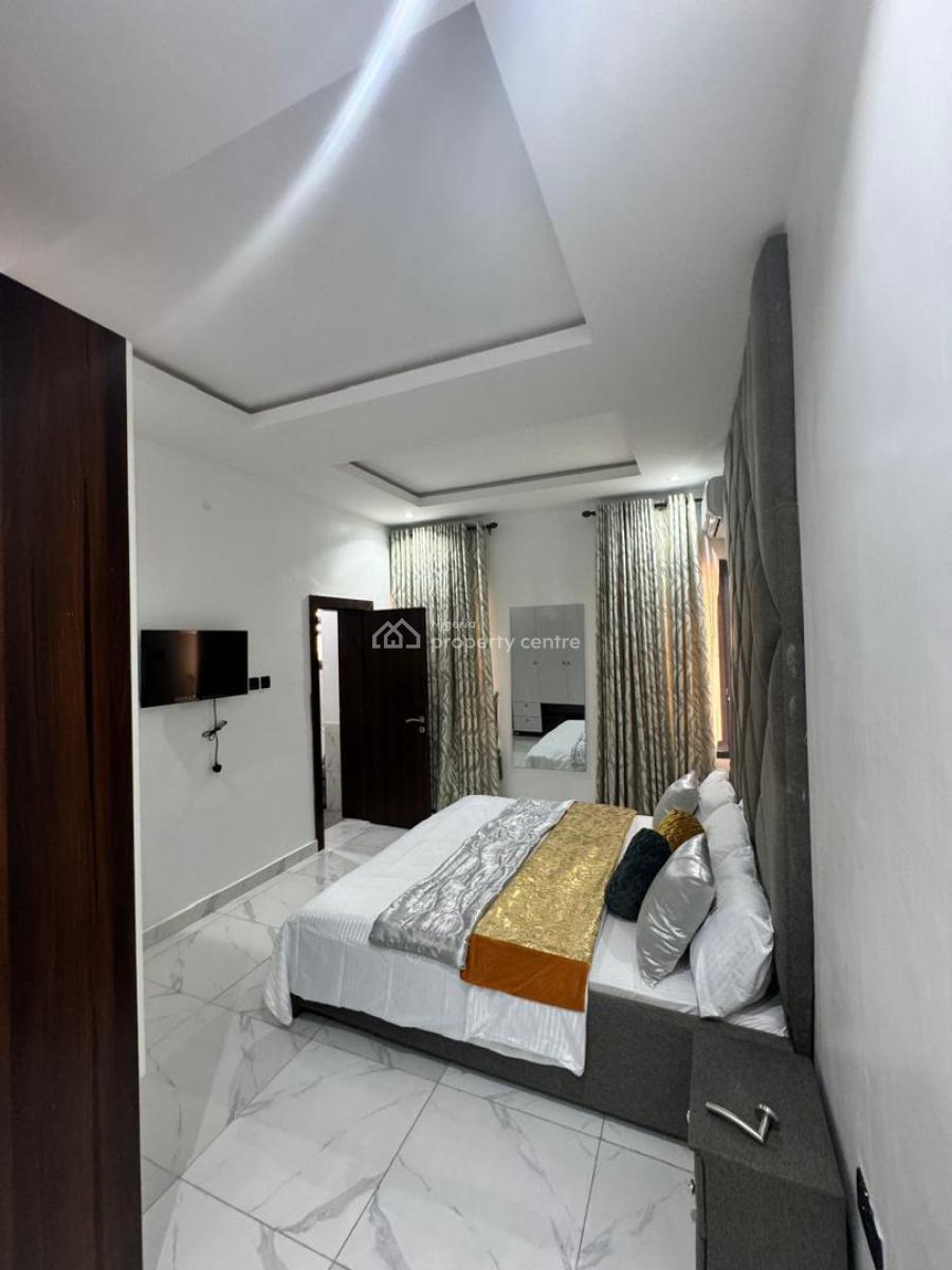 Newly Built Furnished & Serviced 3bedrooms Apartment Upstairs, Close to Admiralty Way Lekki Lagos., Lekki Phase 1, Lekki, Lagos, House for Rent