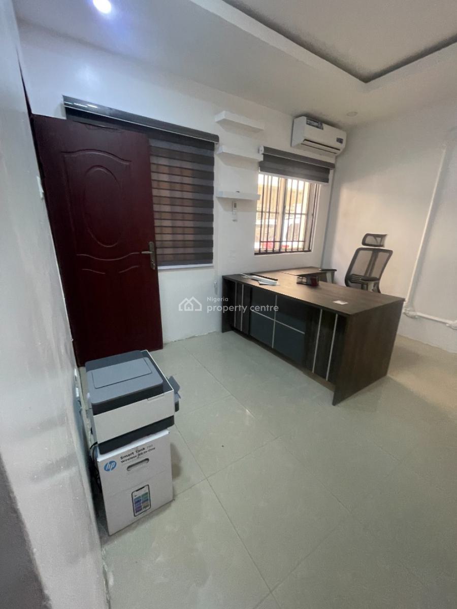 Luxury 4-bedroom Commercial Property, Victoria Island (vi), Lagos, Office Space for Rent