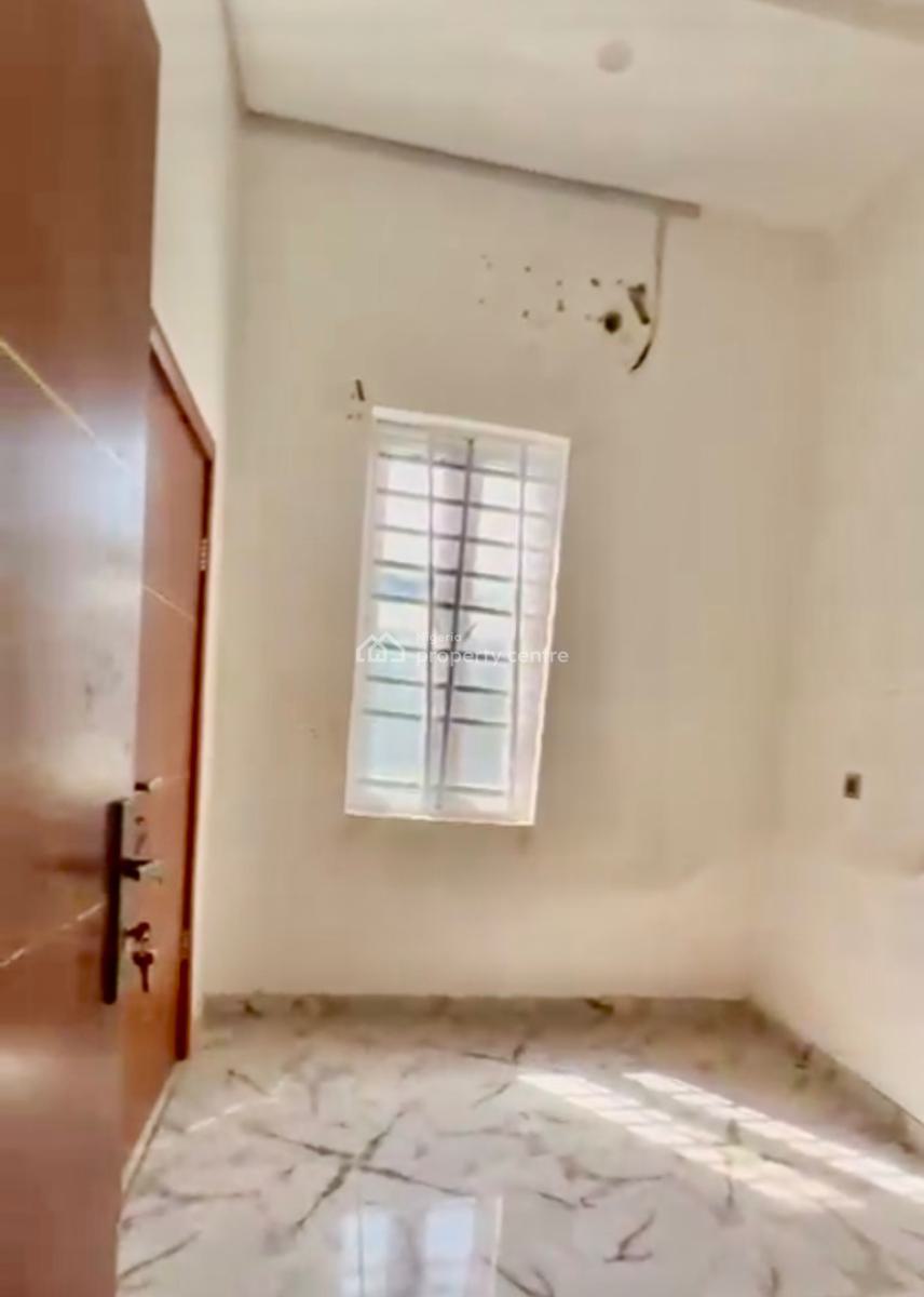 Interior Is Now White: Luxury and Spacious, Chevron Alternative, Lekki, Lagos, House for Rent