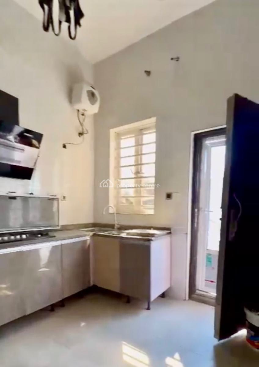 Interior Is Now White: Luxury and Spacious, Chevron Alternative, Lekki, Lagos, House for Rent