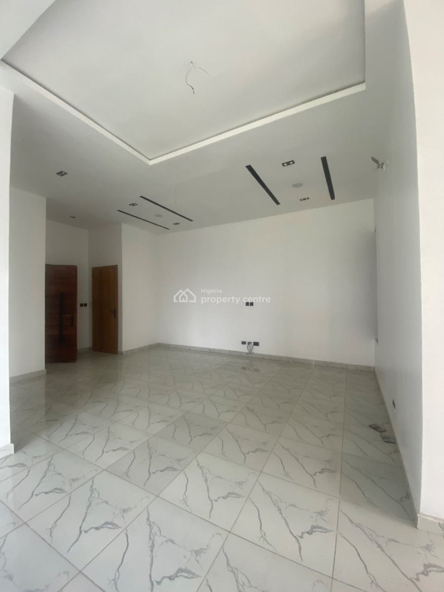 Luxury 2bed with Elevator,gym & Swimming Pool, a Secured Est at Ikate Elegusi, Ikate Elegushi, Lekki, Lagos, Flat / Apartment for Sale