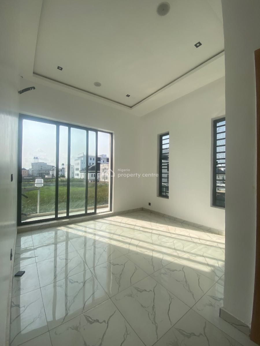 Luxury 2bed with Elevator,gym & Swimming Pool, a Secured Est at Ikate Elegusi, Ikate Elegushi, Lekki, Lagos, Flat / Apartment for Sale