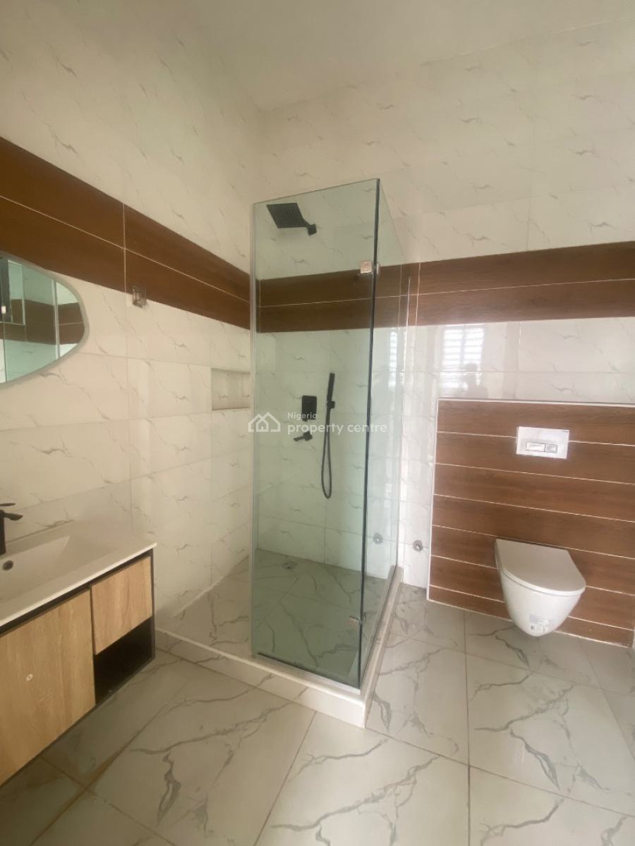 Luxury 2bed with Elevator,gym & Swimming Pool, a Secured Est at Ikate Elegusi, Ikate Elegushi, Lekki, Lagos, Flat / Apartment for Sale