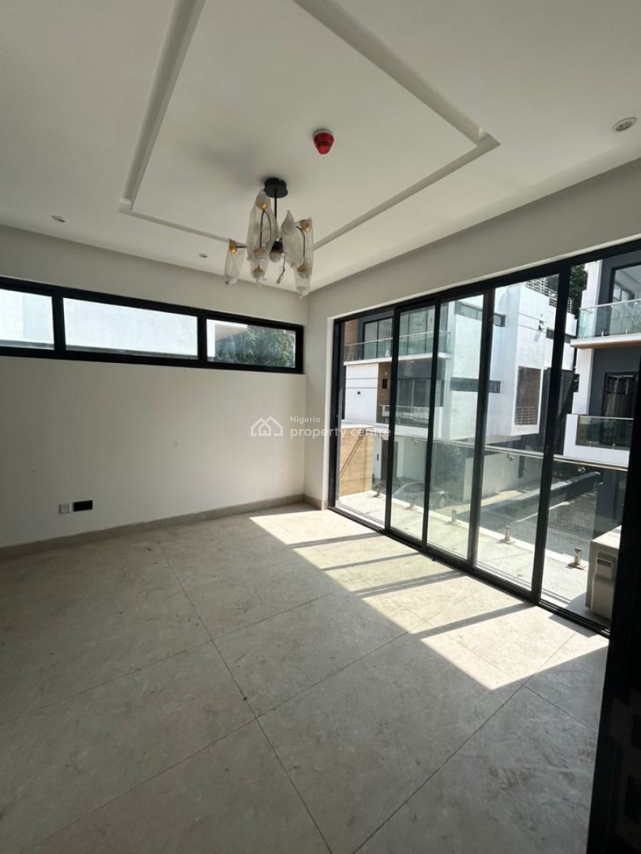 4-bedroom Semi-detached House with Study, Ikoyi, Lagos, House for Rent