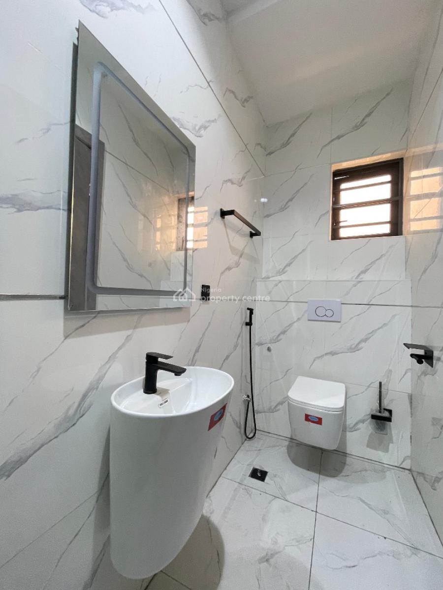 Spacious 4 Bedroom Terrace Duplex, Lekki Phase 1, Lekki, Lagos, Terraced Duplex for Sale