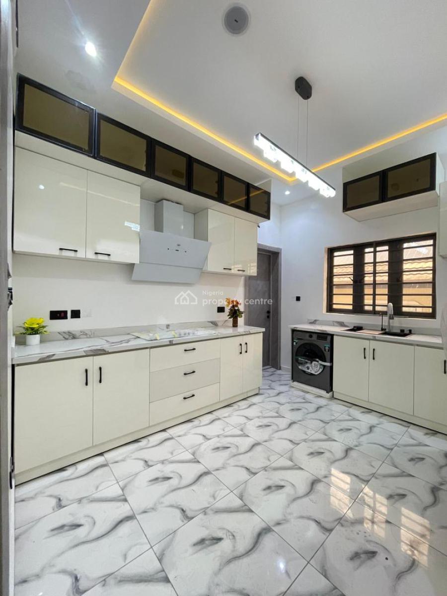 Spacious 4 Bedroom Terrace Duplex, Lekki Phase 1, Lekki, Lagos, Terraced Duplex for Sale