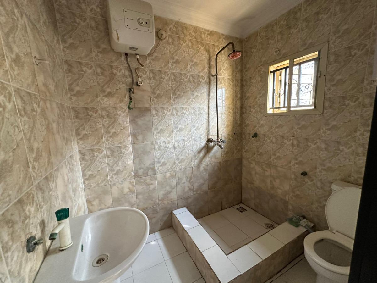 2 Bedroom Apartment, Off International Airport Road Ajao Estate, Isolo, Lagos, Flat / Apartment for Rent