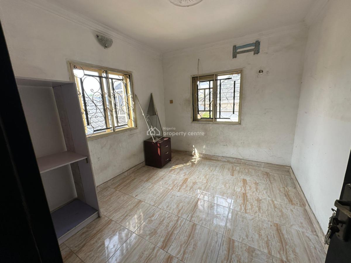 2 Bedroom Apartment, Off International Airport Road Ajao Estate, Isolo, Lagos, Flat / Apartment for Rent