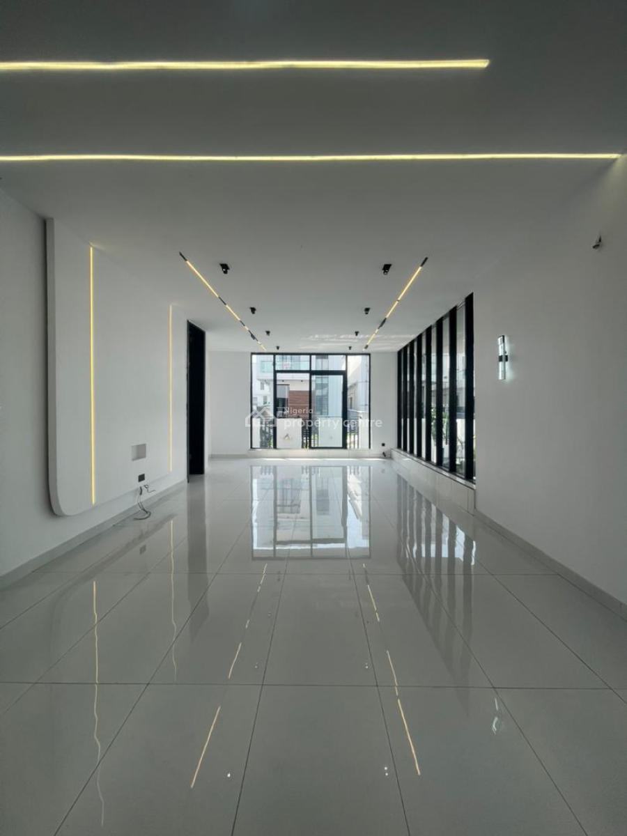 Uniquely Built 5 Bedroom Fully Detached Duplex with Bq and a Garden, Chevron, Lekki, Lagos, Detached Duplex for Sale