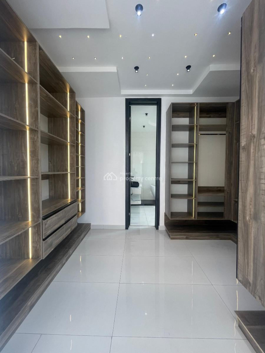 Uniquely Built 5 Bedroom Fully Detached Duplex with Bq and a Garden, Chevron, Lekki, Lagos, Detached Duplex for Sale