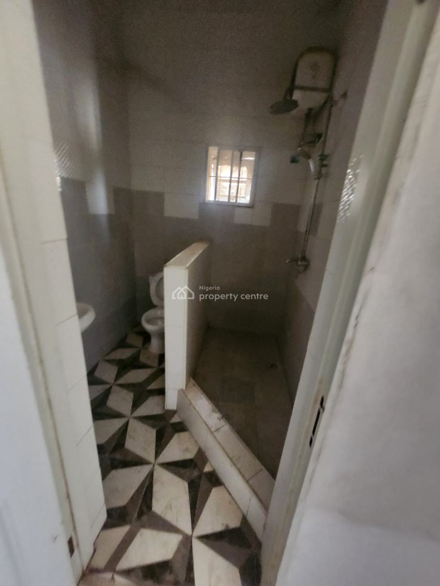 Clean Renovated 2bedroom Flat, with Generator,ground Floor, Jabi Main ( Tarred Rd), Jabi, Abuja, Flat / Apartment for Rent