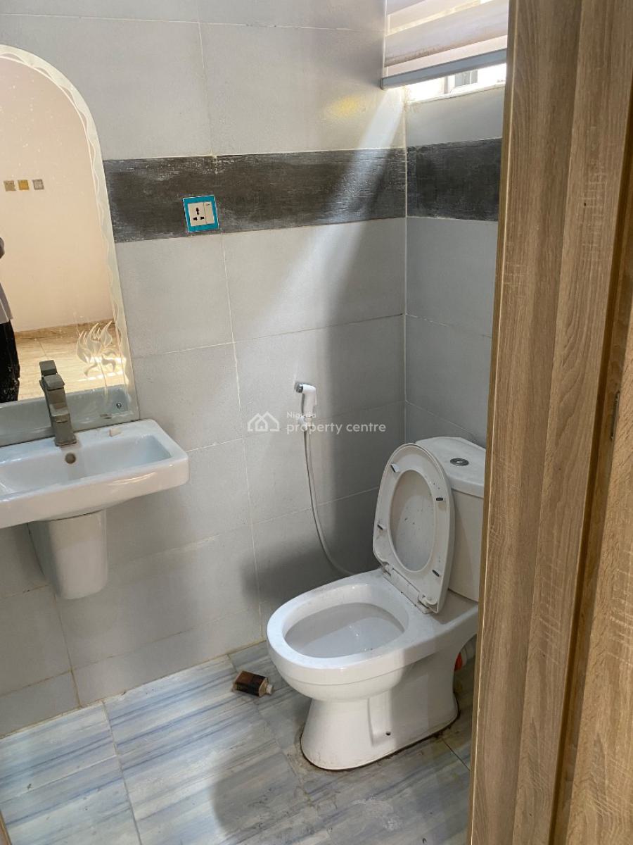 a Spacious and Comfortable Room Upstairs in a Secured Estate, Orchid Road Immediately After Round About , Maple Signature Homeestate, Lekki, Lagos, House for Rent