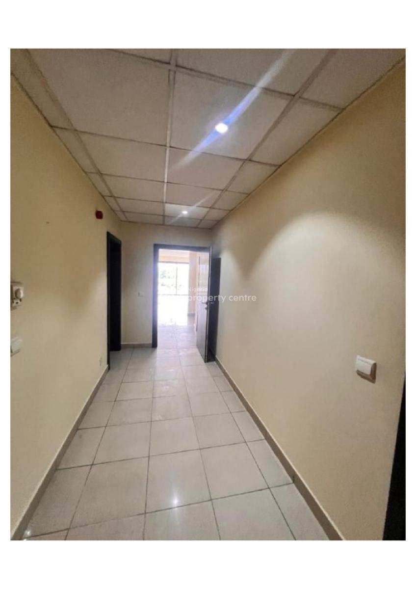 4 Bedroom Apartment with Bq, Ocean Parade Estate, Banana Island, Ikoyi, Lagos, Flat / Apartment for Sale